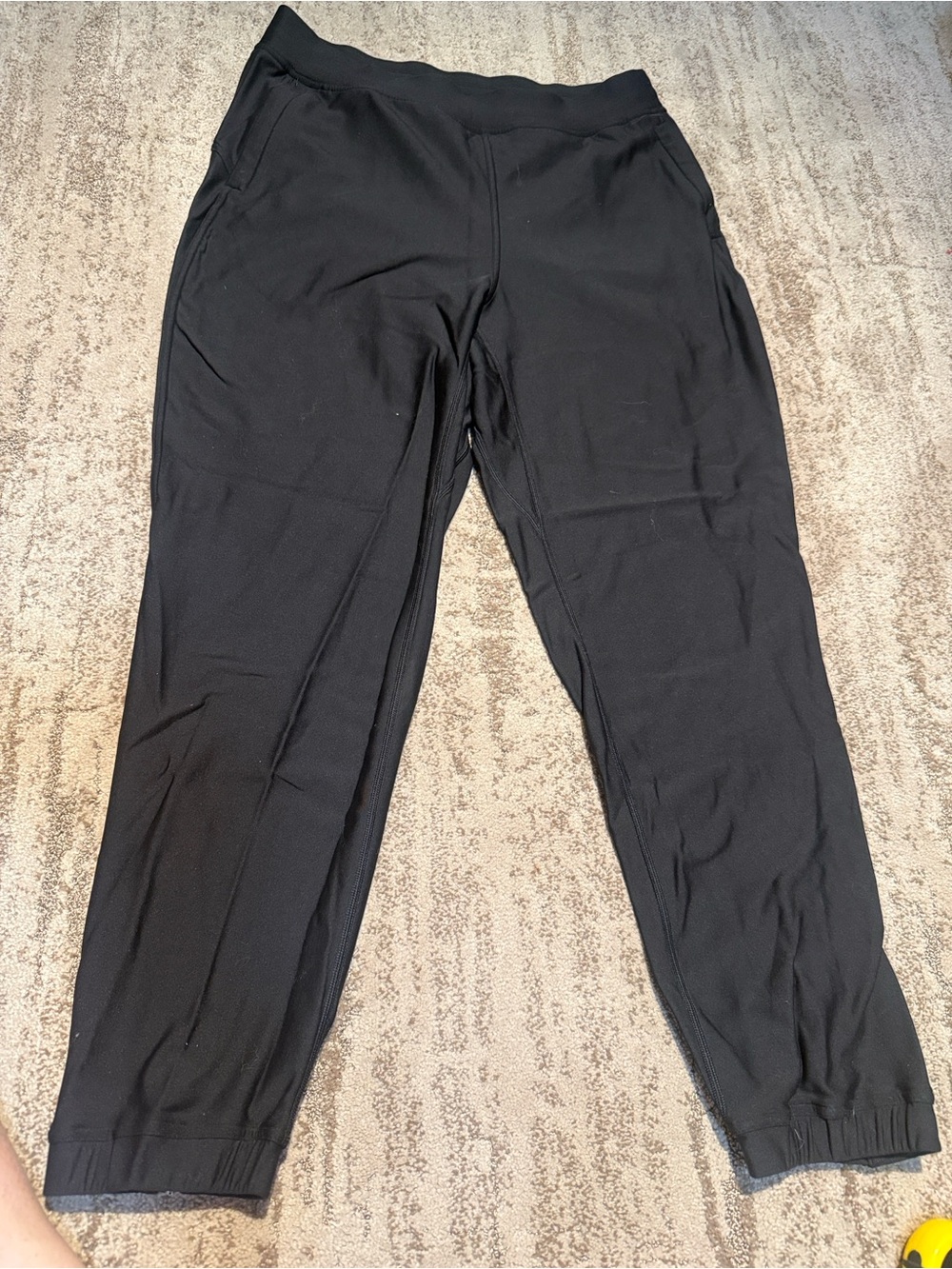 Lululemon classic fit Women's high-rise Black Jogger Pants - Comfortable Wear